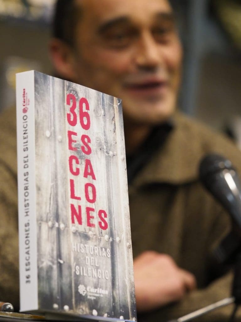Presentación Libro: 36 Escalones, Historias del Silencio