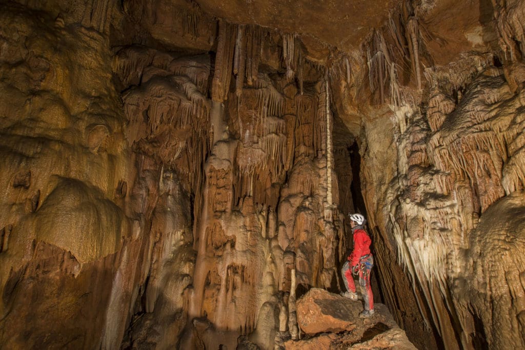 Charla de Espeleología
