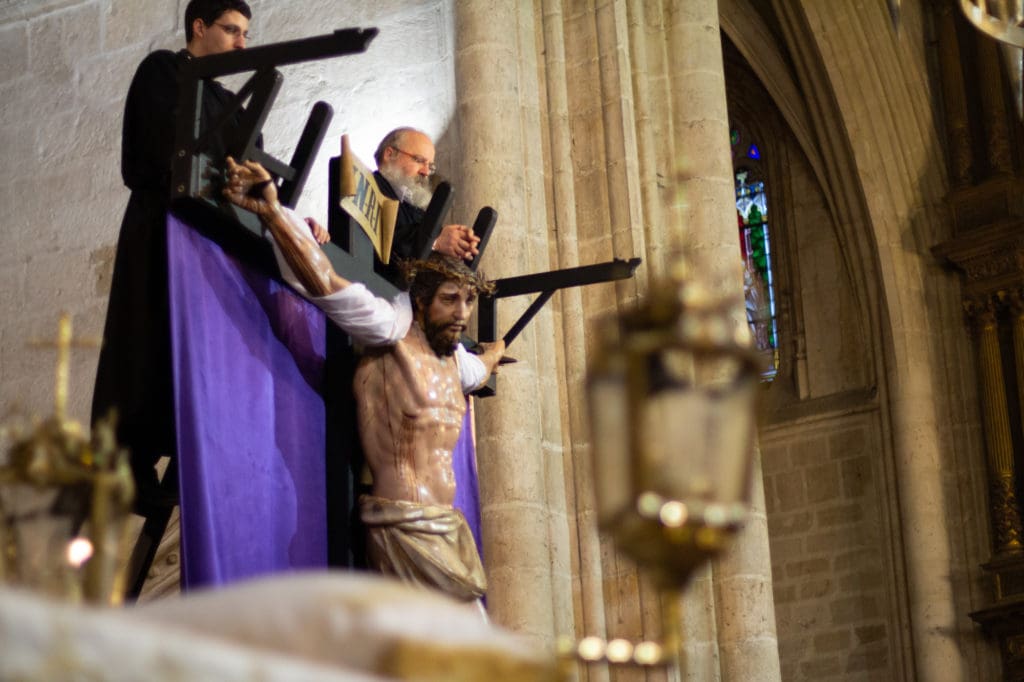 Emisión de Viernes Santo