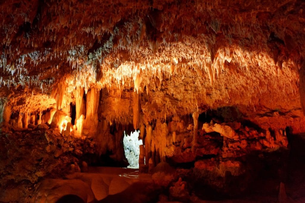 Charla de Espeleología