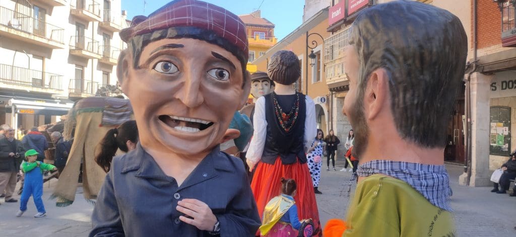 Gigantes y Cabezudos