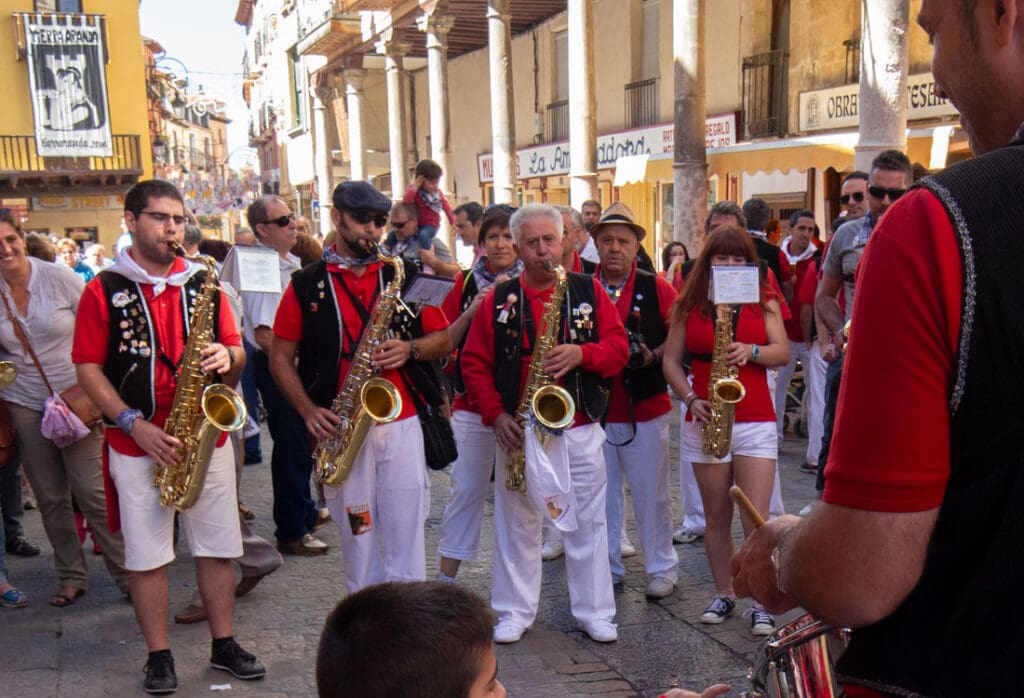 Baile Vermú con Charanga Peña El Jarro