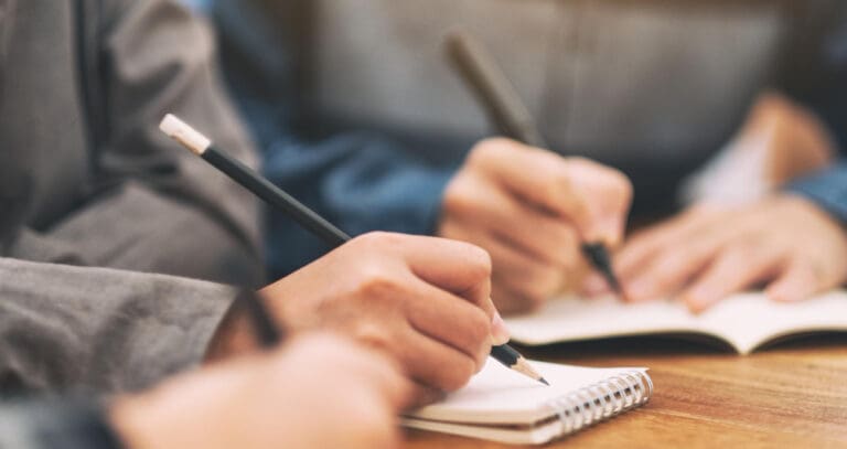 Taller de Escritura Colaborativa: Cadáver Exquisito