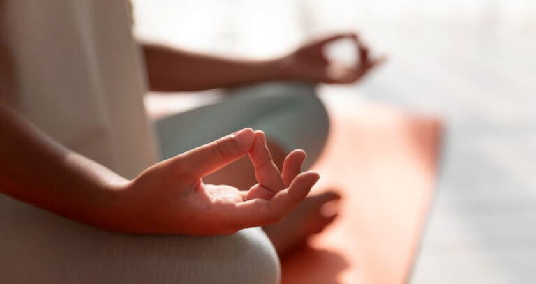 Sesión de Mindfulness con Alejandra Oliveros