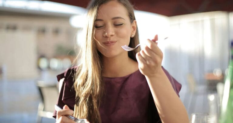 Charla de nutrición «Más allá de la operación bikini»