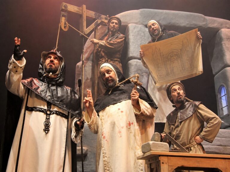 Como una catedral — Teatro Atópico