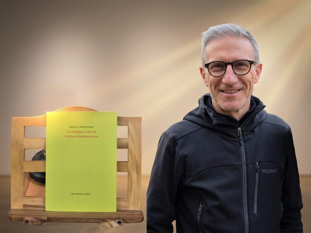 Presentación del poemario «Cuadernos de un poeta desordenado»